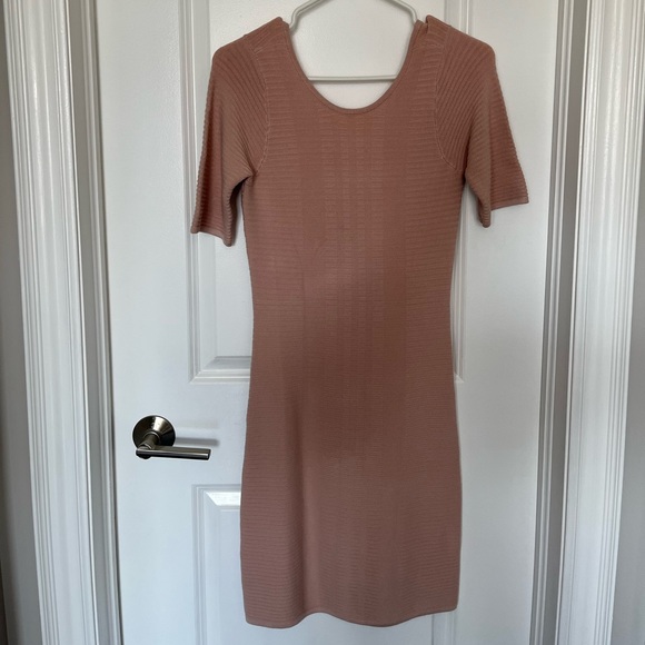 Guess Pink Dress - Picture 2 of 8